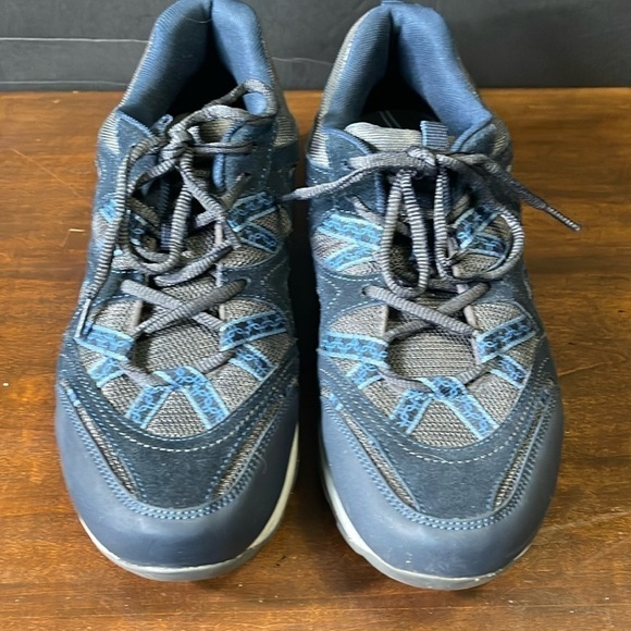 Abeo Women’s sz 12 Athletic sneakers - Picture 1 of 6